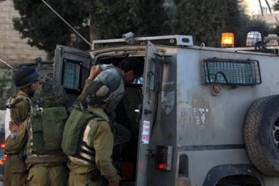 قوات الاحتلال تعتقل 23 فلسطينياً في أنحاء الضفة الغربية