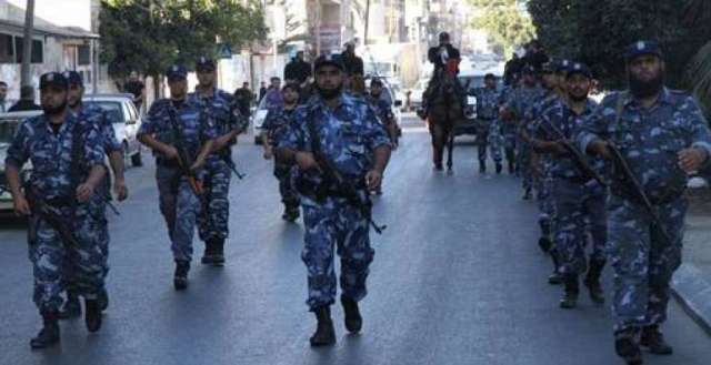 الداخلية في غزة تُجري مناورة شاملة