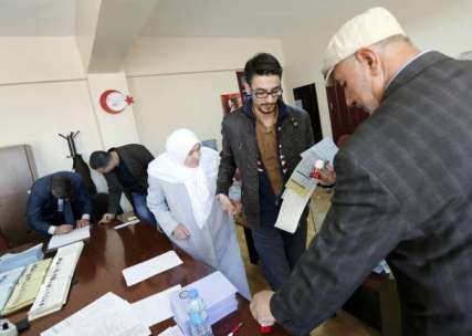 حزب الشعب التركي المعارض يطالب باعادة الانتخابات البلدية في أنقرة 