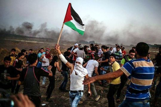 الاحتلال يهاجم إعلان طهران تخصيص مساعدات لعوائل شهداء الانتفاضة
