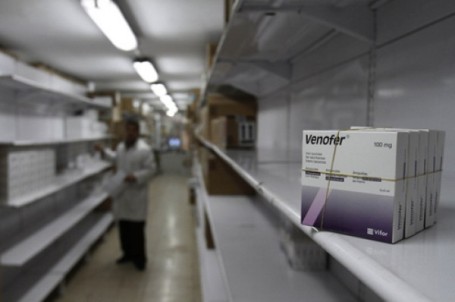 غزة.. نفاذ 45 % من قائمة الادوية الاساسية