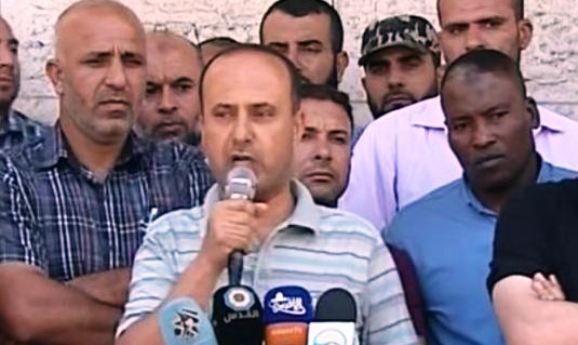 أسرى محررون في غزة يطالبون عباس بإعادة رواتبهم