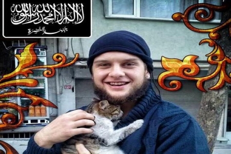 امريكي ينفذ هجوما تفجيريا في سوريا