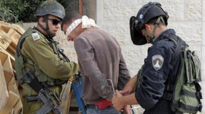 الاحتلال يعتقل 15 فلسطينيا من أنحاء مختلفة بالضفة الغربية
