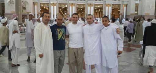 المعتمرون اليافاويون يَصلون الأراضي السعودية