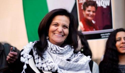 الأردن يستقبل الفلسطينية المبعدة رسمية عودة