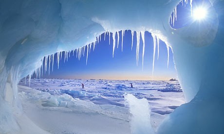 Arctic-ice-cave.jpg