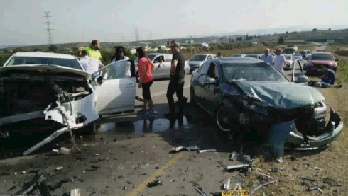 إصابات في حادث سير في الجليل المحتل