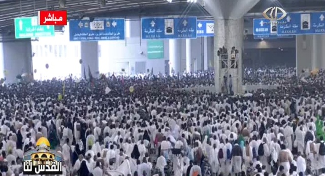 المسلمون يحتفلون بعيد الأضحى المبارك