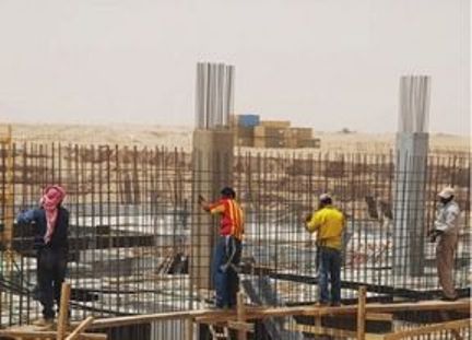 اتفاق على مشاريع حيوية في نابلس