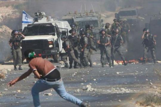 إصابات بالرصاص الحي والاختناق في مواجهات غرب طولكرم