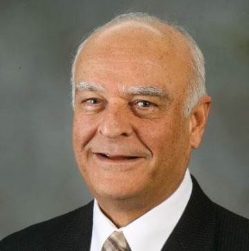 التربية تنعى العالم الفلسطيني علي نايفة 