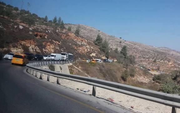 إصابة جندي للاحتلال بعملية طعن في القدس