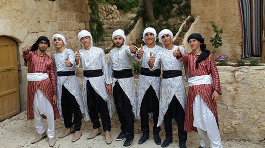 بالفيديو..رقصة البطريق بالفلسطيني 