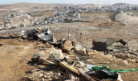 الاحتلال يهدم 6 مساكن وحظيرتين شرق مدينة القدس