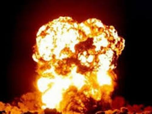 مجهولون يفجرون عبوة ناسفة في منزل مهجور بمخيم جباليا في غزة