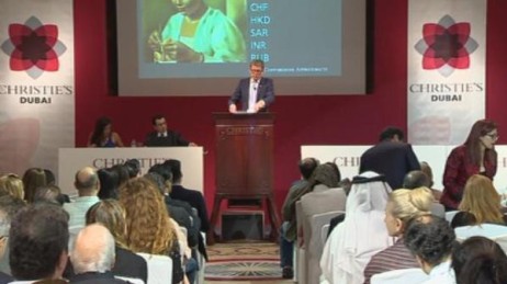 سرقة محتويات بمليون جنيه إسترلينى من صالة كريستي الشهيرة