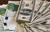 الدولار يهوي بسبب خطة ترامب الضريبية