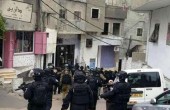القدس... الاحتلال يقتحم مخيم شعفاط ويبعد 2 عن باب العامود