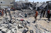 انتشال أكثر من 15 شهيدا من تحت الأنقاض