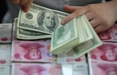 الدولار عند أعلى مستوى أمام الين في شهر