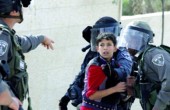 الاحتلال يعتقل 3 أطفال من القدس فجر اليوم