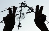 محاكم الاحتلال تمدد اعتقال 41 أسيرا
