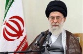 السيد خامنئي: اعداء الاسلام يحاولون إثارة النعرات الطائفية والخلافات بين المسلمين