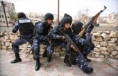 أجهزة السلطة تعتقل 3 مواطنين وتواصل احتجاز 40 في نابلس