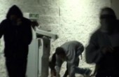 لصوص يستخدمون جرافة لسرقة صراف آلي 