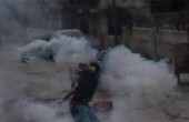 مواجهات عقب محاصرة الاحتلال منزل الشهيد قنيبي