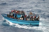 أنباء عن غرق مركب قبالة ليبيا وفقدان 40 مهاجرا