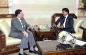 عبد الهادي يبحث مع رئيس الوزراء السوري أوضاع المخيمات الفلسطينية