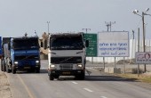 800 شاحنة عبر كرم أبو سالم إلى غزة