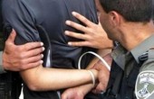 الاحتلال يعتقل شابا في القدس بذريعة حيازته سكين