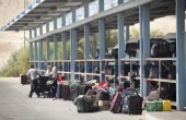 الاحتلال يرفض فتح معبر الكرامة
