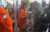 العثور على 4 جثث جديدة من ضحايا الطائرة الماليزية 