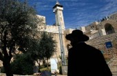 بمشاركة المتطرف غليك.. مستوطنون يقتحمون المسجد الإبراهيمي في الخليل