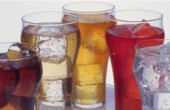 في رمضان .. احذر المشروبات المثلجة 