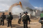 الاحتلال يهدم منازل لفلسطينيين في النقب