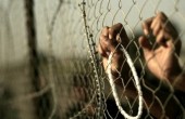 5 أسرى يدخلون اعواماً جديدة في معتقلات الإحتلال