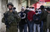 الاحتلال يعتقل 4 فلسطينيين من الخليل