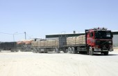 السماح بإدخال الدفعة الثانية من الإسمنت لقطاع غزة