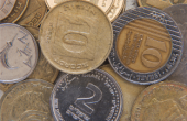 النقد الفلسطيني يدخل الفكة من عملة الشيكل إلى غزة 