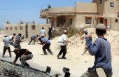 مستوطنون يهاجمون منازل الفلسطينيين وسط الخليل