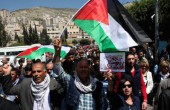 وقفة تضامنية في نابلس مع أهالي اليرموك
