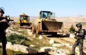 الاحتلال يسلم إخطارات هدم في مسافر يطا