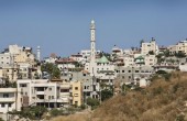 لجنة المتابعة تدين هدم الاحتلال منزلا فلسطينيا في كفر قاسم
