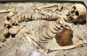 اكتشاف هيكل عظمي  في قبر رومانى بالجزائر