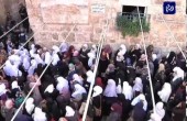 الاحتلال يعتدي على النساء والمصلين ووزير الاستيطان يقتحم الأقصى